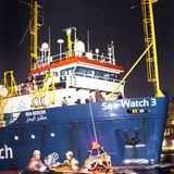 Die "Sea-Watch 3" läuft von Malta zu ihrer sechsten Mission aus. Allein am 25. Mai nahm sie 462 Migranten an Bord.