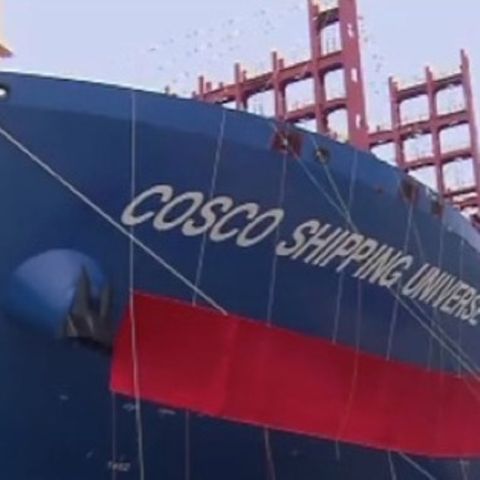 400 Meter lang: Ganz schön groß: Riesiges Containerschiff in China zu Wasser gelassen