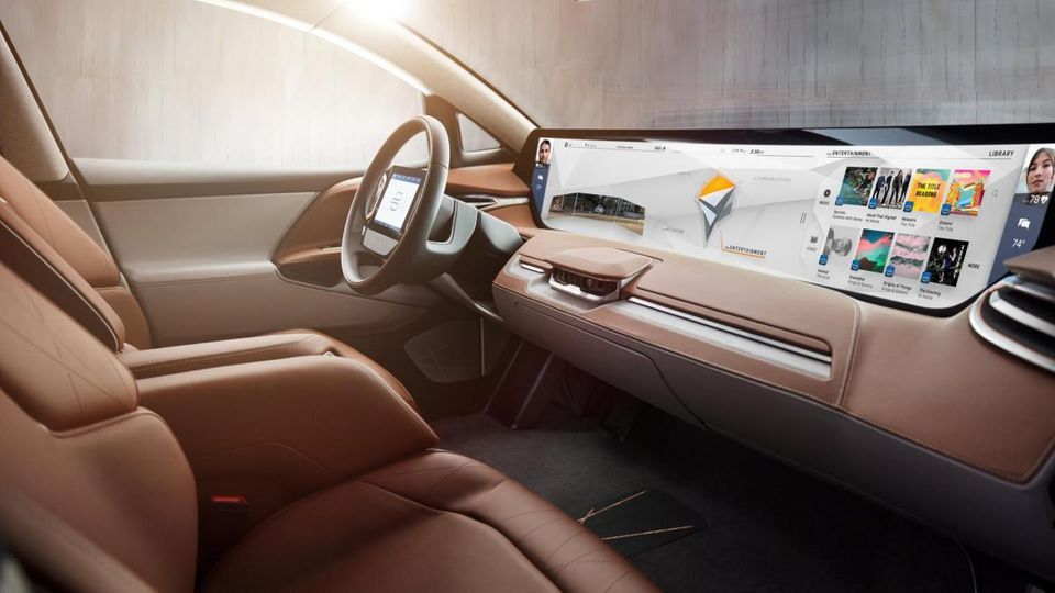 Byton K-Byte: Bei einem vollautonomen Fahrzeug kann das Display nicht groß genug sein. Bei einem vollautonomen Fahrzeug kann das Display nicht groß genug sein.
