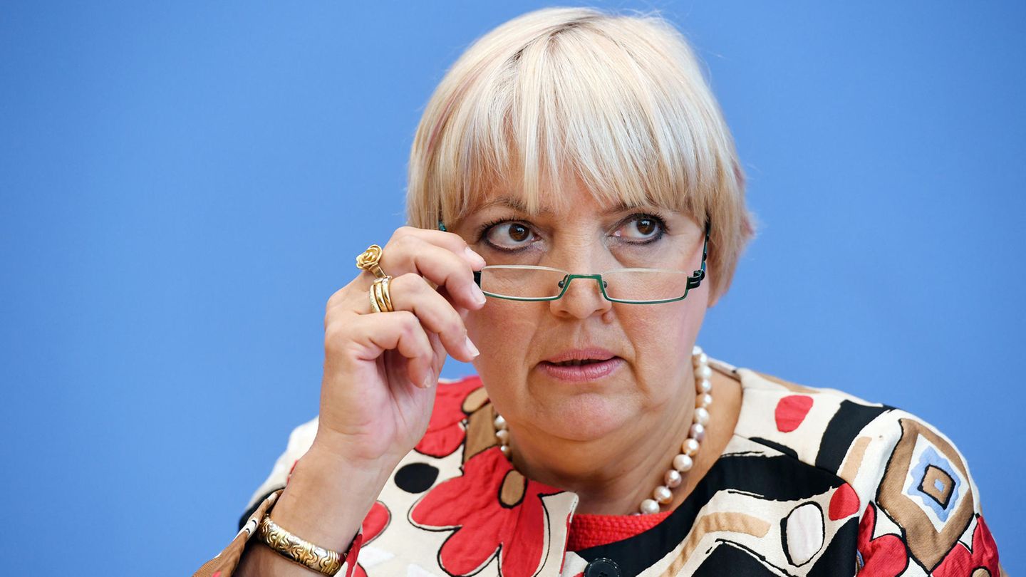 Grünen-Politikerin Claudia Roth