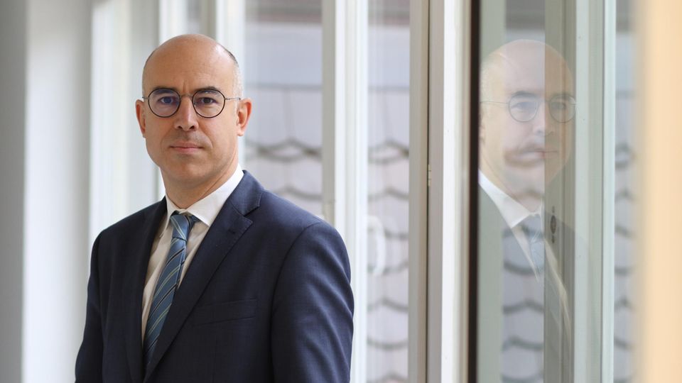 Prof. Gabriel Felbermayr, Ph.D. Prof. Gabriel Felbermayr, Ph.D.