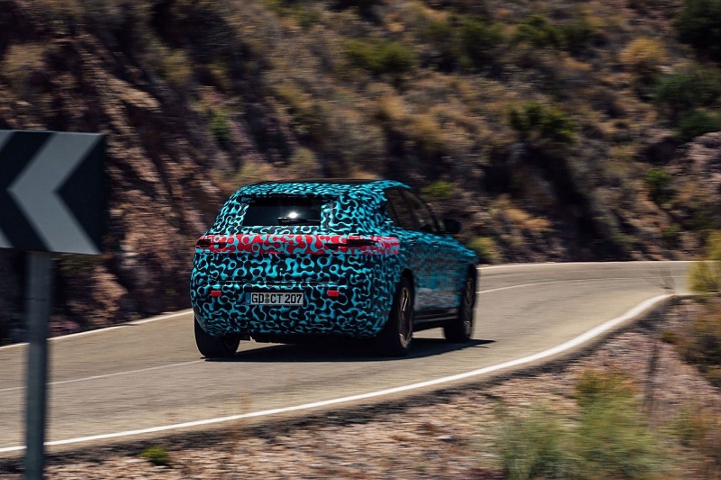 Der Mercedes EQ C soll so komfortabel, wie eine E-Klasse und so sportlich, wie einen CLS sein