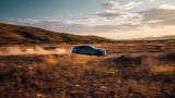 Der Mercedes EQ C Prototyp reißt einige Kilometer runter