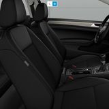 Polster und wenig Komfort oder Sicherheit sind in der Grundversion zu finden.