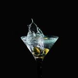 Platz 4: Dry Martini  Einmal wie James Bond trinken. Starten Sie mit einem Martini. Mehr zu James Bonds Lieblingsdrink erfahren Sie hier!