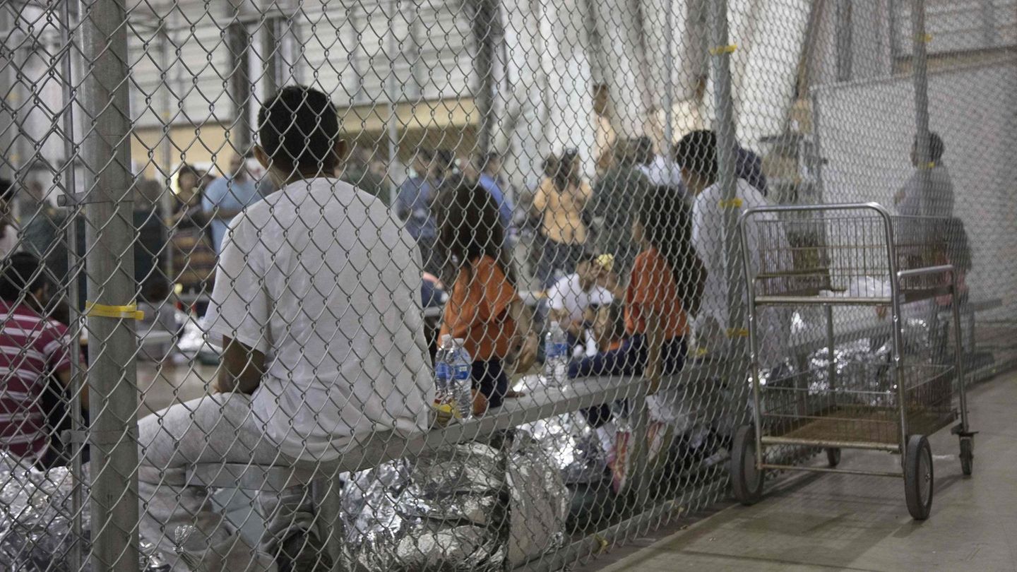 "Null-Toleranz"-Politik: Migrantenkinder im Juni 2018 in einem Lager in McAllen im Bundesstaat Texas
