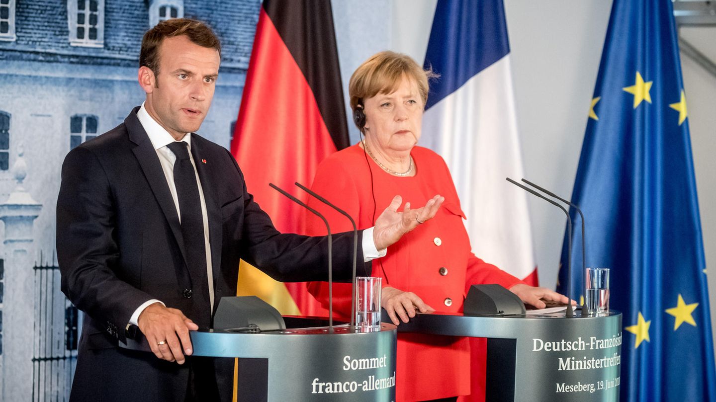 Emmanuel Macron Meseberg