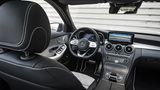 Das Cockpit des Mercedes C 300d 4matic