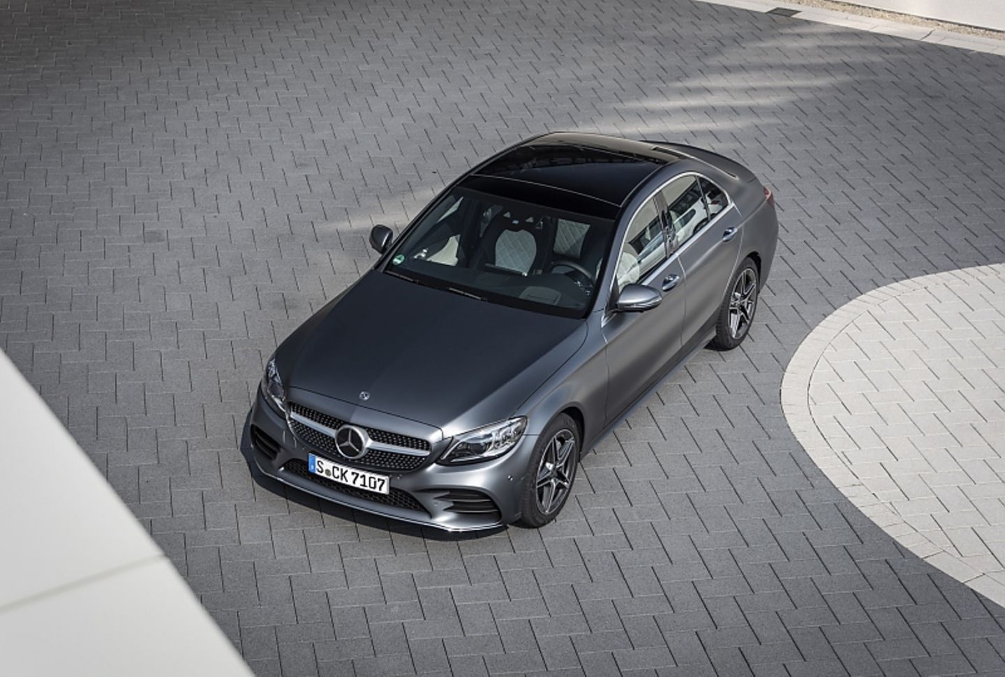 Mercedes C 300d 4matic - von außen kaum verändert