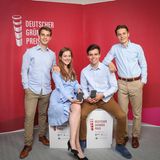 Platz 8: Found It! - Internatsschule Schloss Hansenberg Geisenheim, Hessen Found It! ist ein kleiner Sender, der an Gegenständen angebracht werden kann, die man leicht verlegt. Über eine App lassen sich diese Gegenstände orten. Die App schlägt auch Alarm, wenn man im Begriff ist, einen Gegenstand zu verlieren.