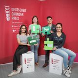 Platz 10: roodz - Städtisches Gymnasium Wermelskirchen, Nordrhein-Westfalen roodz verbindet Food-Truck, Systemgastronomie und App miteinander – vertrieben über Franchisenehmer. Über die App können Nutzer einen Truck in der Nähe orten. Zu essen gibt es auch Burger aus proteinreichen Insekten.