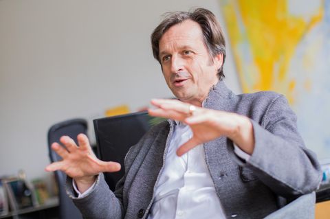 Der Psychologe Stephan Grünewald ist Leiter des Rheingold-Instituts und mehrfacher Buchautor ("Deutschland auf der Couch").