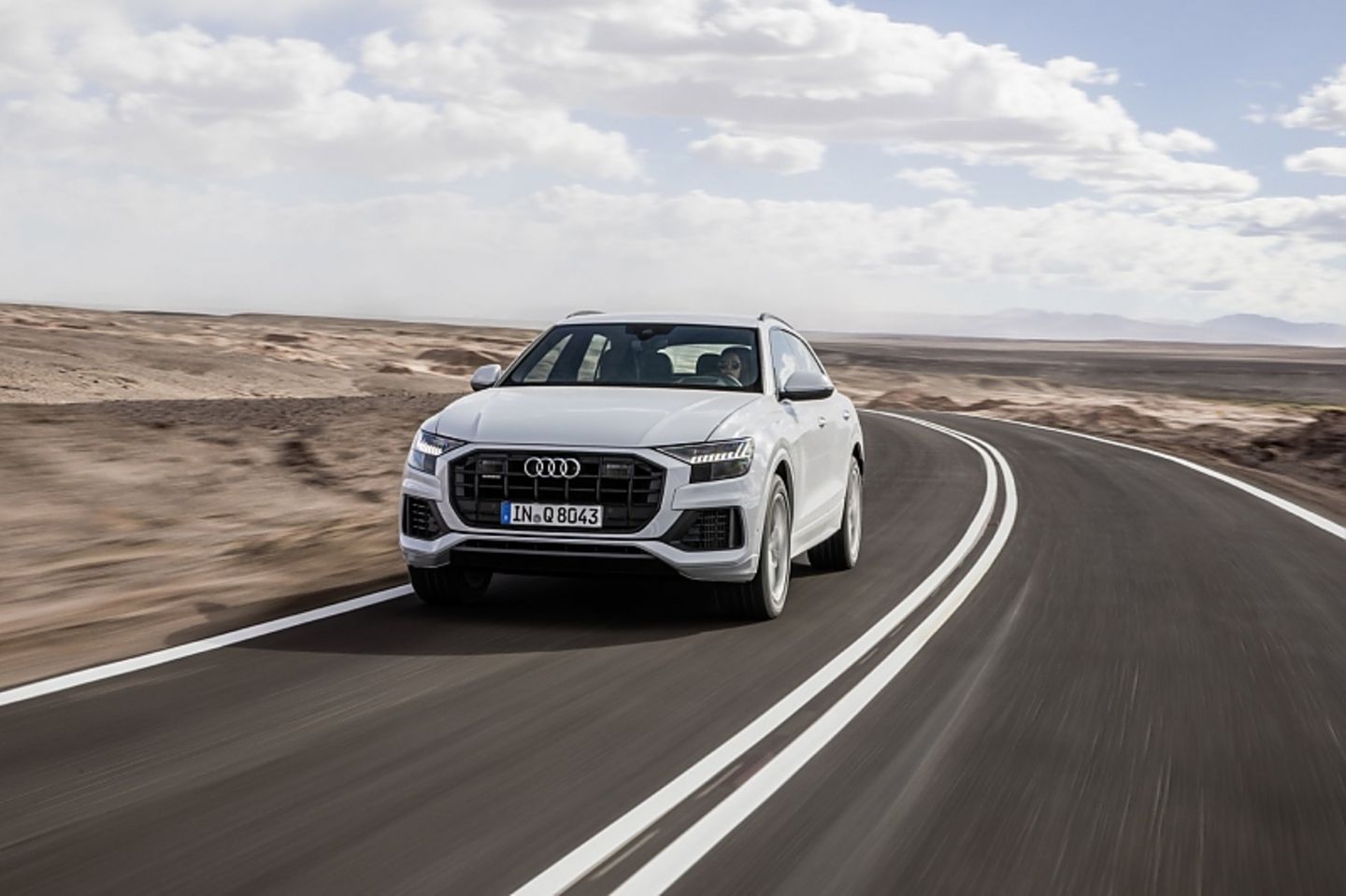 Audi Q8 55 TFSI Quattro - 250 km/h schnell