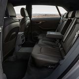 Audi Q8 55 TFSI Quattro - auch hinten gibt es jede Menge Platz