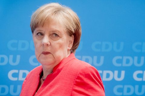 Die Schicksalstage der Republik - und von Angela Merkel