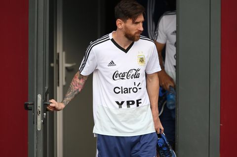 Lionel Messi geht zum Training