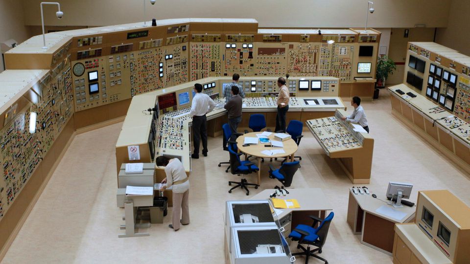 Belgien: Im Simulationszentrum des AKW Tihange wird der Störfall geprobt. Problem-Block 2 ging 1983 ans Netz Im Simulationszentrum des AKW Tihange wird der Störfall geprobt. Problem-Block 2 ging 1983 ans Netz