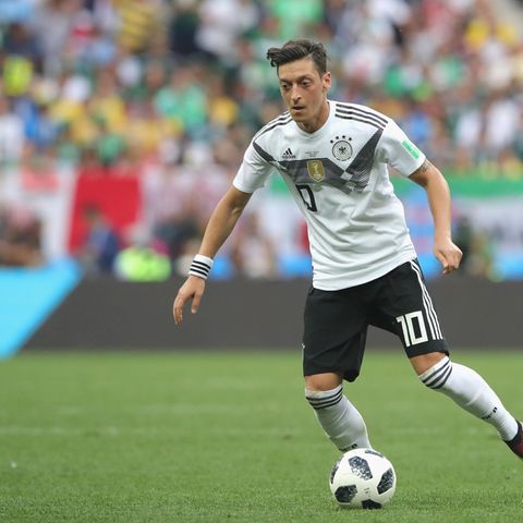 Mesut Özil Oliver Kahn