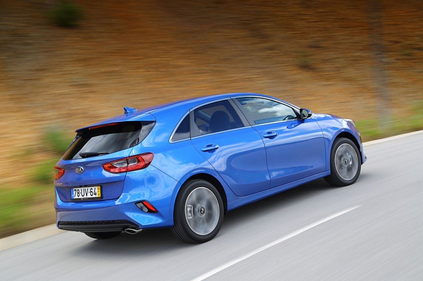 Kia Ceed 1.4 T-GDI Kia Ceed 1.4 T-GDI