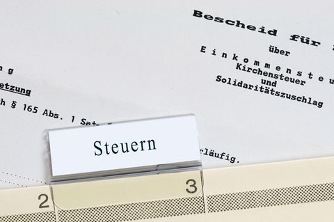 Steuererklärung: Steuerbescheid vom Finanzamt prüfen - auf diese Knackpunkte müssen Sie achten