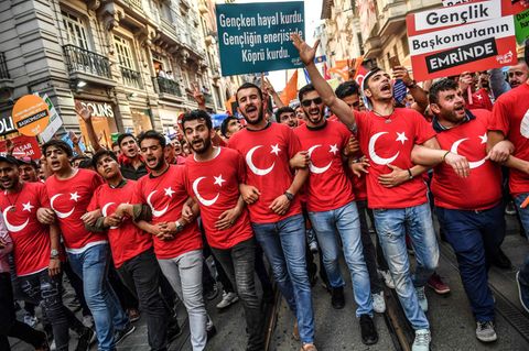 Erdogan-Anhänger in Istanbul, Türkei
