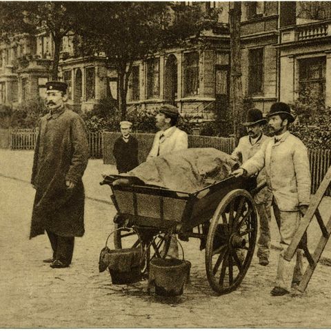 Eine Desinfektionskolonne in Hamburg 1892.