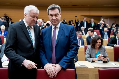 Bayerische Wähler unbeeindruckt von CSU-Vorgehen in Flüchtlingspolitik