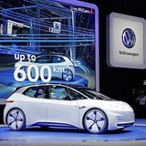 Die Elektromodelloffensive der deutschen Hersteller spielt den europäischen Batteriezellproduzenten in die Karten (Bild: VW I.D.
