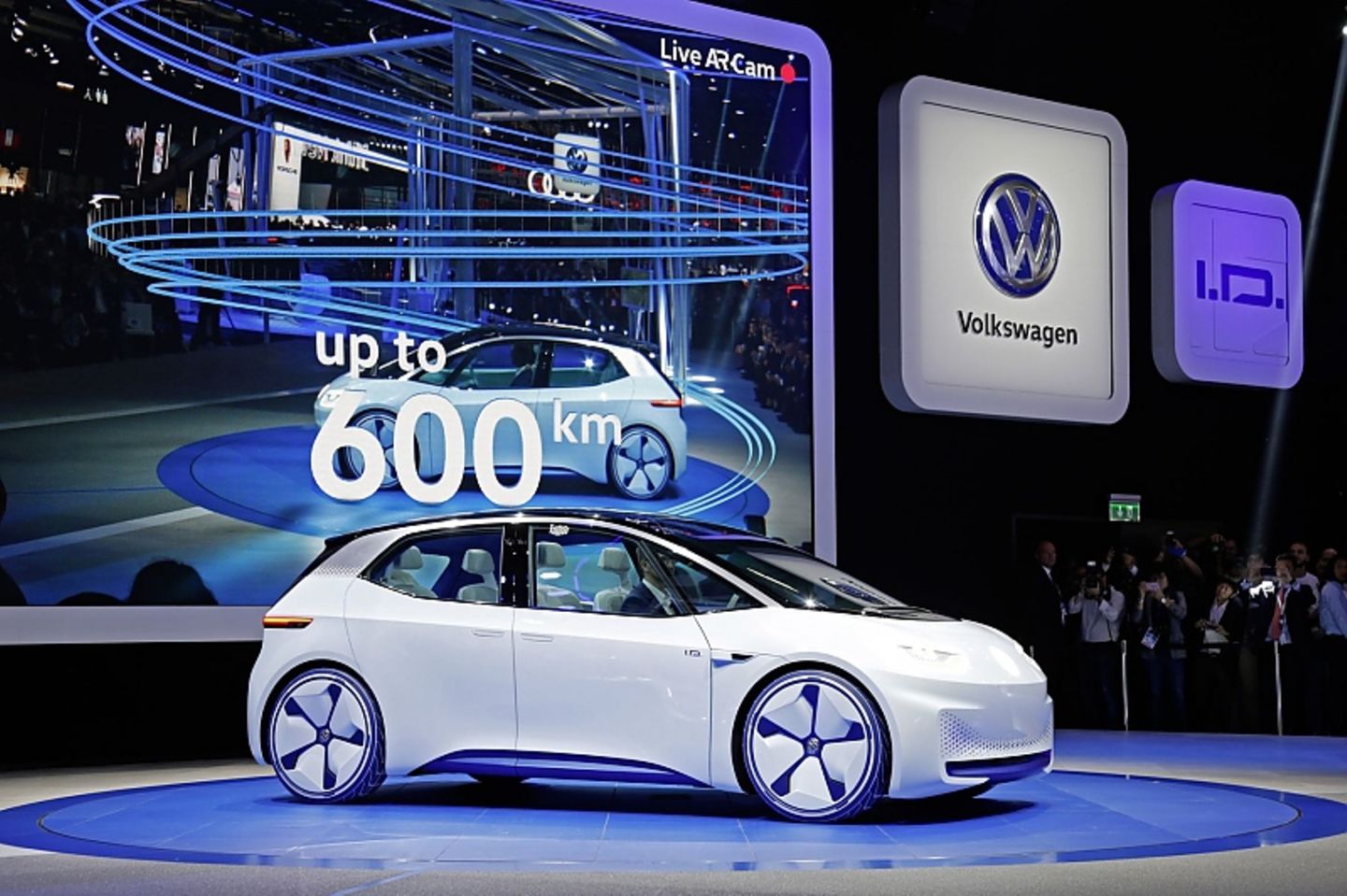 Die Elektromodelloffensive der deutschen Hersteller spielt den europäischen Batteriezellproduzenten in die Karten (Bild: VW I.D.