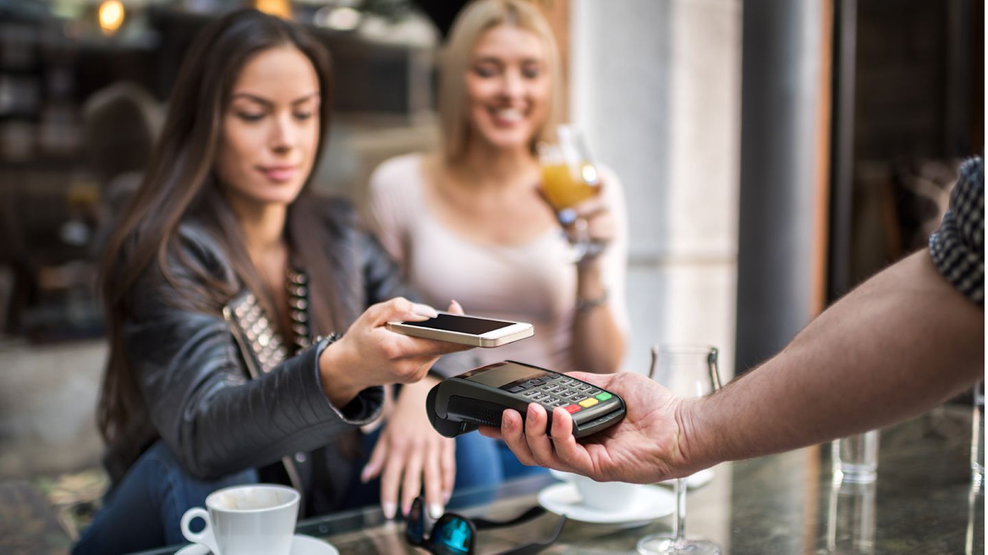Mobiles Zahlen Google Pay Apple Pay