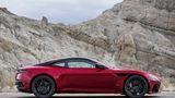Nach 3,4 Sekunden erreicht der Aston Martin DBS Superleggera die 100 km/h-Marke