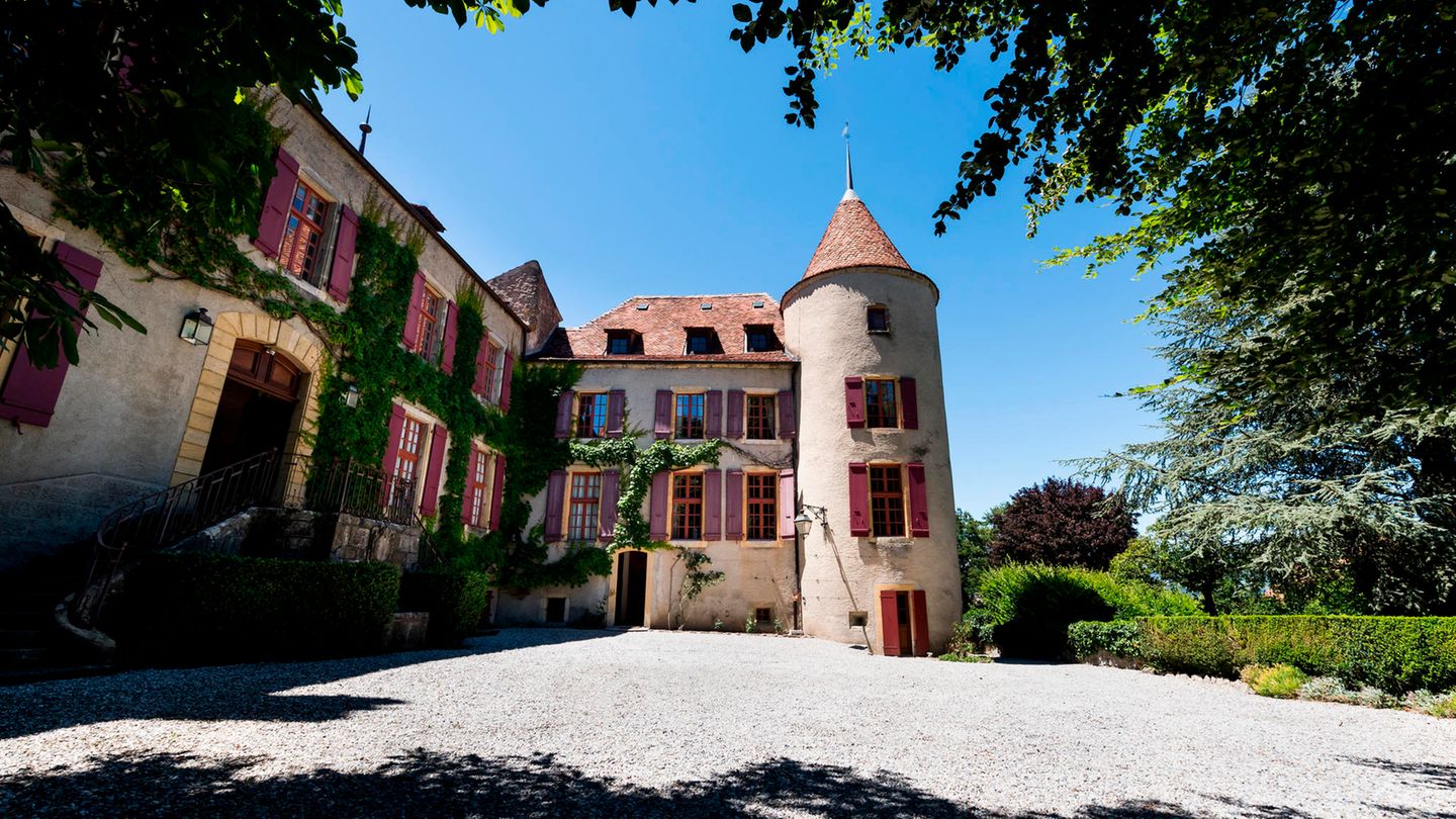 Das Schloss "Chateau de Bavois" in der Schweiz