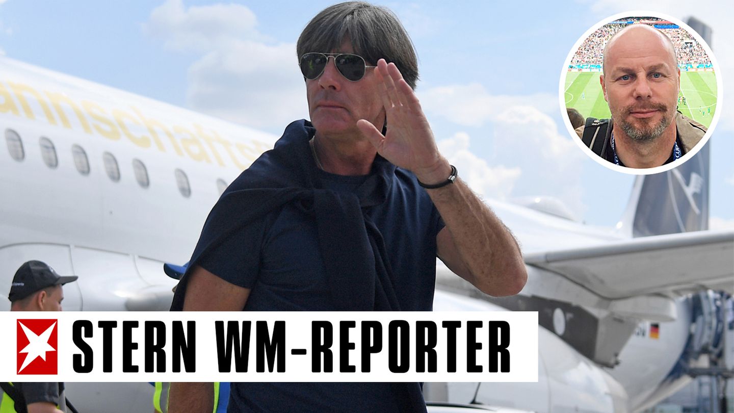 Joachim Löw bei der Ankunft in Frankfurt