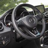 Das Interieur entspricht dem der Vierzylinder-Modellen