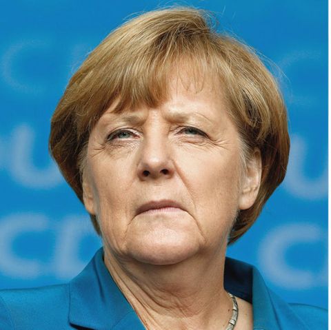 Tischtuch zwischen Angela Merkel und Horst Seehofer sowie CDU und CSU zerschnitten - stern-Leserumfrage