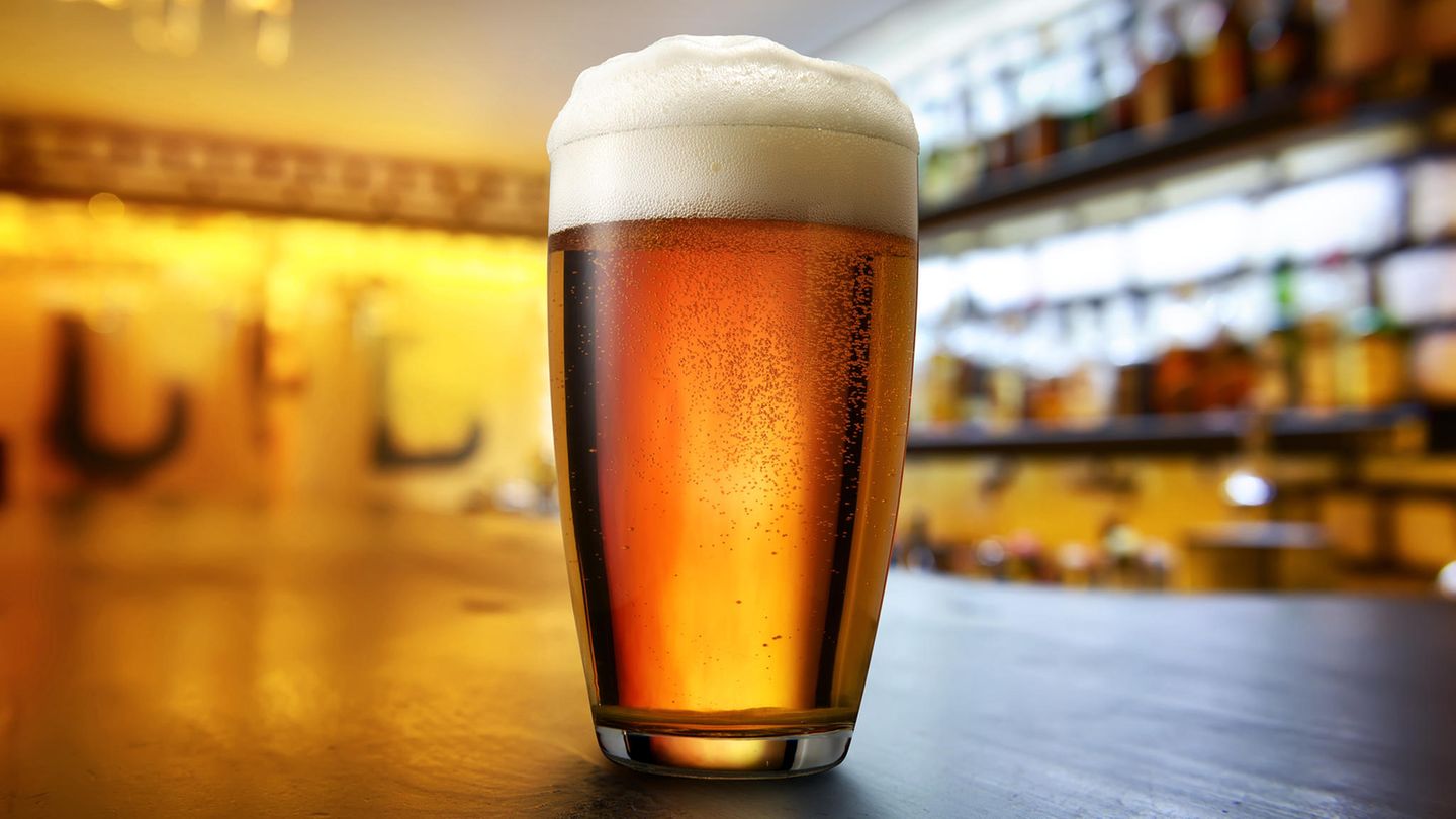 Ein volles Bierglas