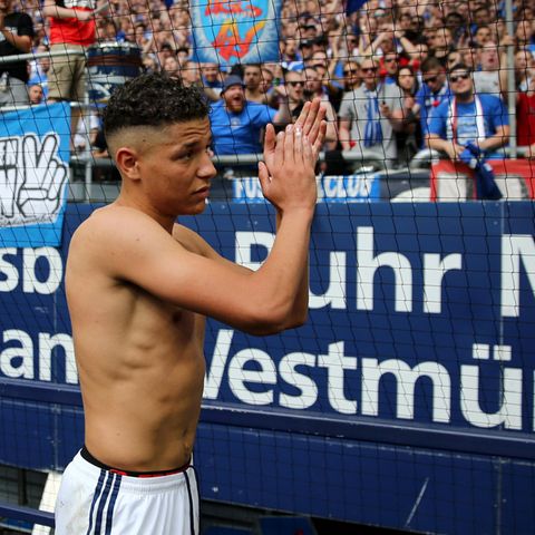Schalke-Profi Amine Harit steht laut Manager Christian Heidel noch immer unter Schock