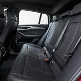 BMW X4 M40d xDrive - ausreichend Platz im Fond