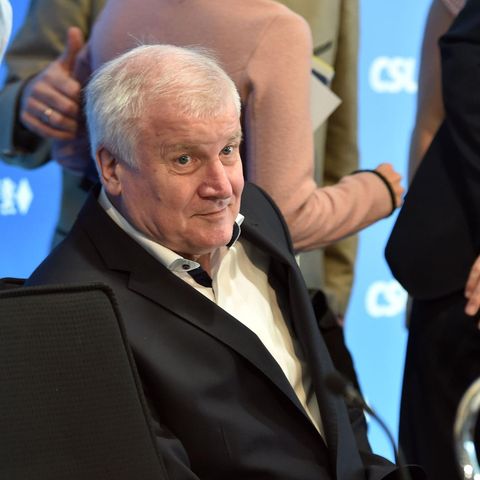Bundesinnenminister Horst Seehofer (CSU) lehnt den Vorschlag von Kanzlerin Angela Merkel (CDU) ab