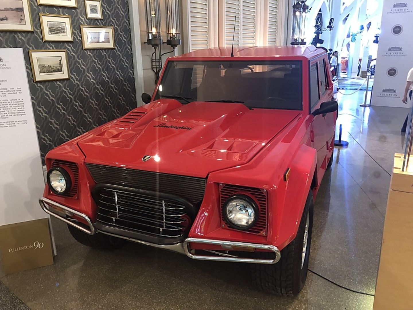Lamborghini LM002