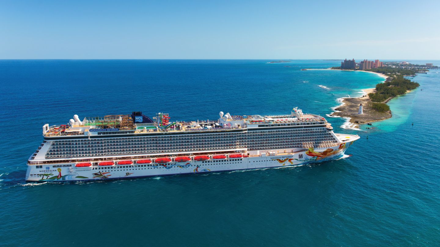 Das in der Nähe von Kuba über Bord gefallene Crew-Mitglied arbeitete auf der "Norwegian Getaway" der Reederei Norwegian Cruise Line.