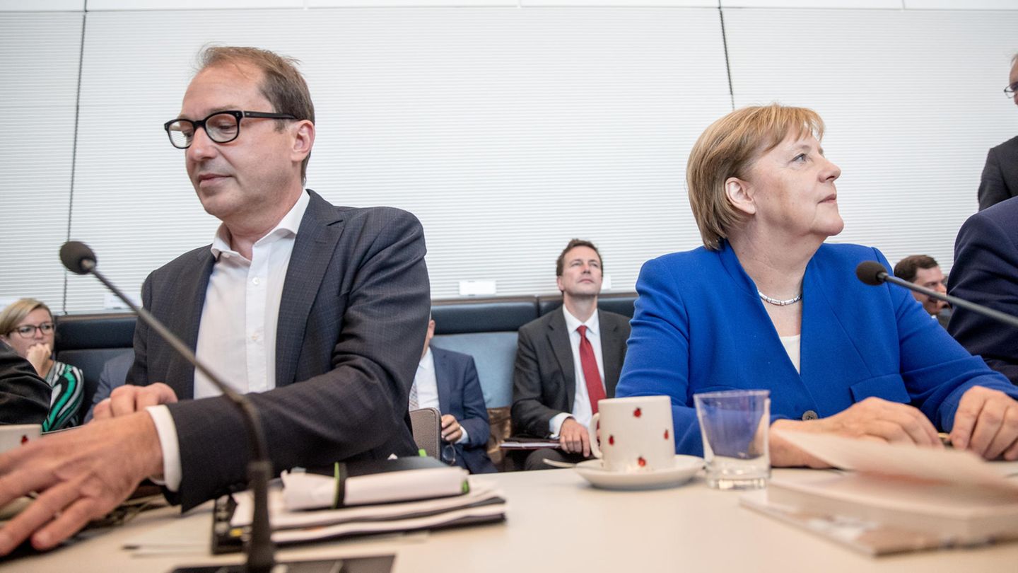 In Berlin hat die gemeinsame Fraktionssitzung von CDU und CSU begonnen