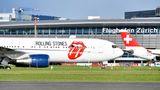 Die Rolling Stones absolvierten ihre jüngste Europa-Tournee in einer eigens zu diesem Zweck gecharterten Boeing 767 der südafrikanischen Gesellschaft Aeronexus - versehen mit dem markanten Bandlogo "Tongue and Lips".