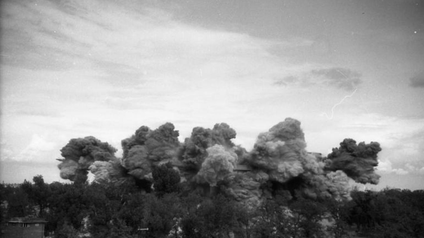 Die Sprengung des Zoo-Bunkers