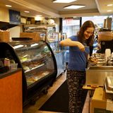 Abby Stein in der Cafeteria der Columbia Universität