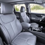 Innen hat der Hyundai Santa Fe viel Platz