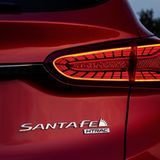 Das Heck des Hyundai Santa Fe hat 3D-Rückleuchten