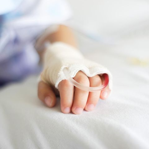 Hoffen auf rettendes Organ: In Deutschland sinkt die Zahl der Organspenden (Symbolbild)