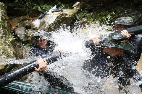 Thailand: Rettungsbedingungen für Jungen aus Höhle gebessert