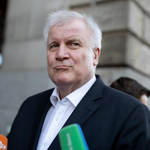 In einem Interview: CSU-Chef und Bundesinnenminister Horst Seehofer erklärt Konflikt mit Merkel für erledigt